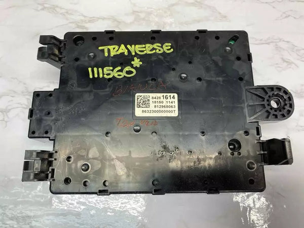 18 19 20 21 22 CHEVROLET TRAVERSE JUNCTION BOX CABIN FUSE RELAY BLOCK BOX OEM 84281614