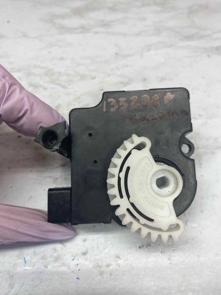 2020 TOYOTA TACOMA AIR FLAP MOTOR HVAC AC MOTOR ACTUATOR ASSEMBLY OEM 52425029
