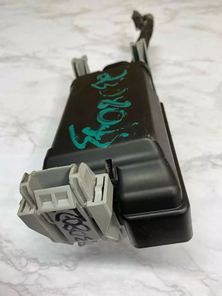 18 19 20 21 CHEVROLET EQUINOX CAJA DE CONEXIONES FUSIBLE RELÉ CONJUNTO TRASERO OEM 22923945