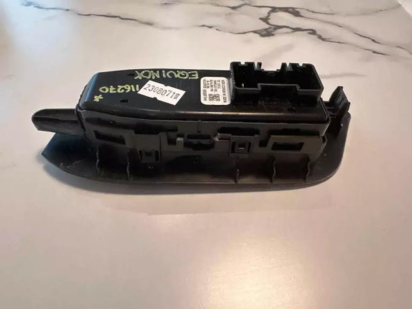 18 19 20 21 22 23 CHEVROLET EQUINOX INTERRUPTOR DE VENTANA DELANTERO DERECHO CONJUNTO OEM 84139696