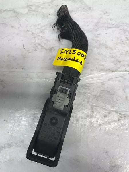 20 TO 22 MERCEDES CLA250 MAIN BODY WIRING HARNESS CONNECTOR PIG TAIL 0009828709