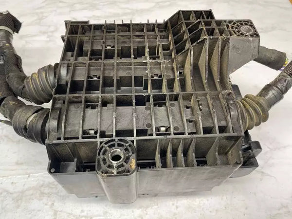 2018 2019 CHEVROLET TRAVERSE ENGINE FUSE BOX BLOCK RELAY ASSY OEM 84292758