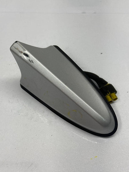 2020 HYUNDAI ELANTRA RADIO ANTENNA FM ROOF SHARK FIN 96210F3500Y8S SILVER T8S