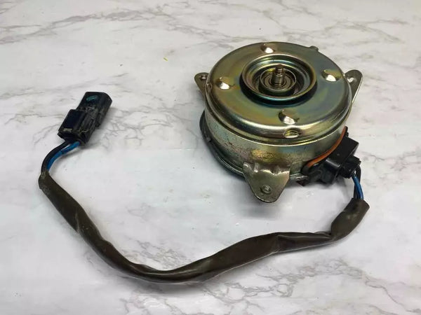 16 17 18 19 20 21 22 ACURA ILX SOLO MOTOR DEL CONDENSADOR DE ENFRIAMIENTO ELÉCTRICO OEM 38616R4HA01 TIENE UNA ABOLLADURA