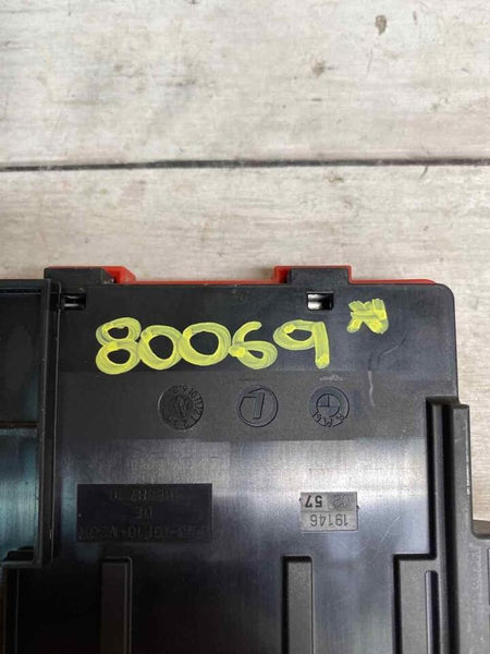 BMW 328 power distribution 2014 fuse relay box unit assy OEM 922775204