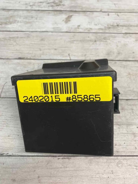 Chevrolet Camaro junction box 2020 block fuse relay assy OEM 84081785