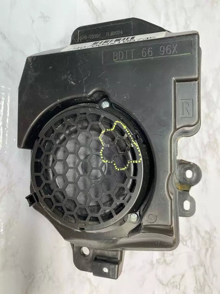 20 21 22 23 24 MAZDA CX-30 SPEAKER FRONT RIGHT DOOR SUBWOOFER BASS BOX OEM BDTT6696X