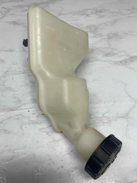 2020 TO 2022 MERCEDES CLA250 POWER BRAKE BOOSTER BOTTLE RESERVOIR ASSY OEM A1774304300
