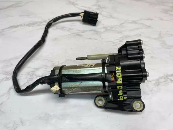 12 13 14 15 16 17 18 19 BMW 640I CONJUNTO DEL ACTUADOR DEL MOTOR DE AJUSTE DE LA COLUMNA DE DIRECCIÓN OEM P10784701