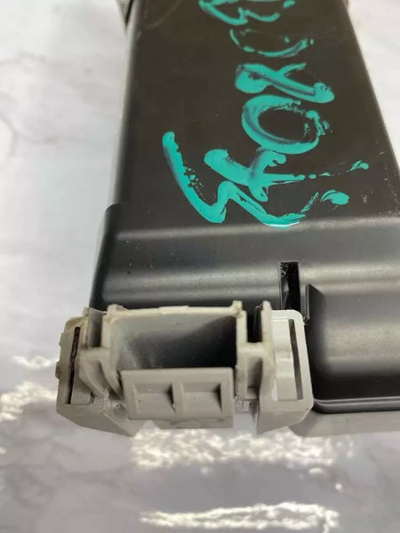 18 19 20 21 CHEVROLET EQUINOX CAJA DE CONEXIONES FUSIBLE RELÉ CONJUNTO TRASERO OEM 22923945