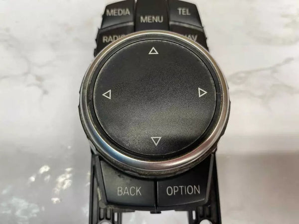 BMW 640I 2016 - RADIO AM FM - INTERRUPTOR TÁCTIL - CONTROLADOR - CONJUNTO OEM 6582935073102