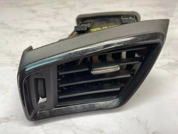 17 18 19 20 21 22 NISSAN ROGUE SPORT VENTILACIÓN DE AIRE ACONDICIONADO HVAC VENTILACIÓN DE CALEFACCIÓN TABLERO LADO IZQUIERDO OEM 687614BA0A