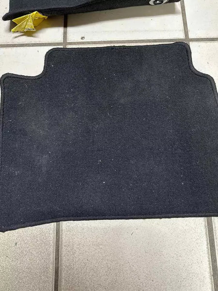 20 21 22 23 24 TOYOTA COROLLA FLOOR MATS COMPLETE SET OF 4 MATS ASSEMBLY BLACK OEM