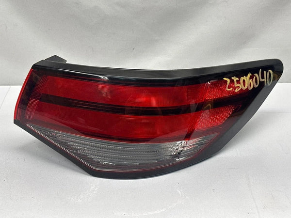 2020 TO 24 NISSAN SENTRA TAIL LIGHT RIGHT SIDE QUARTER PANEL ASSY OEM 265506LB0A
