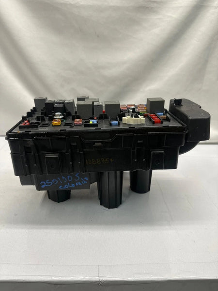 2018 CHEVROLET COLORADO ENGINE FUSE BOX RELAY BLOCK 2.5L ASSEMBLY OEM 84287539