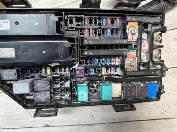 Caja de fusibles del motor Honda Accord 2018 a 2020, conjunto turbo AT 1.5L OEM 32200TVAA50 