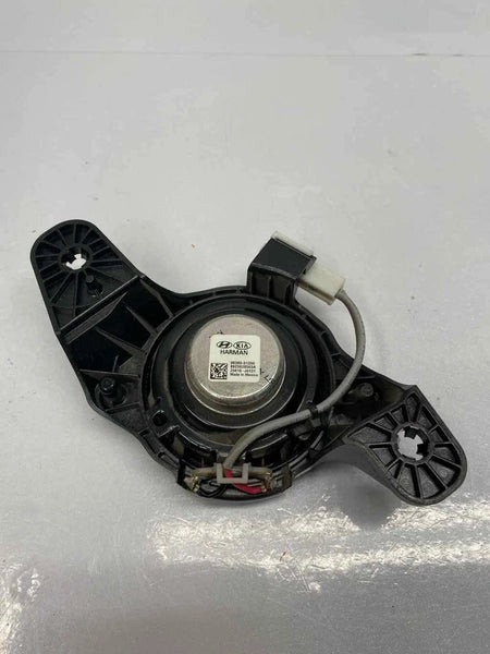 2019 HYUNDAI SANTA FE HARMAN SPEAKERREAR LEFT SIDE ASSEMBLY OEM 96360S1200