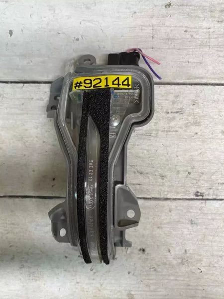 Honda HRV turn signal from 19 to 22 door mirror light only left side 34350T2AA02