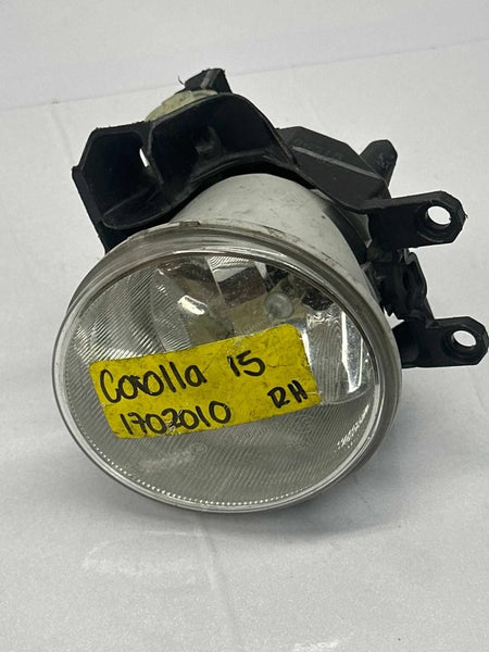 2014 TO 2016 TOYOTA COROLLA FOG DRIVING LAMP FRONT RIGHT SIDE ASSY OEM A047813