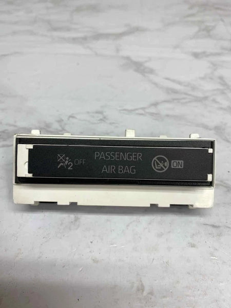 2022 TOYOTA COROLLA OCCUPANT DETECTION LIGHT RIGHT SIDE HAZARD OEM 8395012340