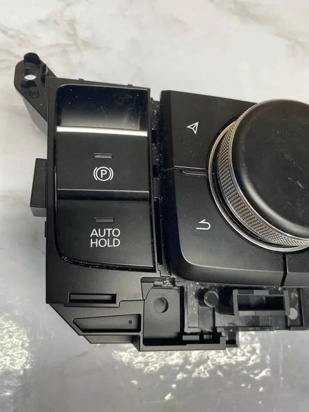 20 21 22 23 MAZDA CX-30 RADIO AM FM CONTROLADOR DE RADIO MONTADO EN EL TABLERO OEM BDGF66CM0B