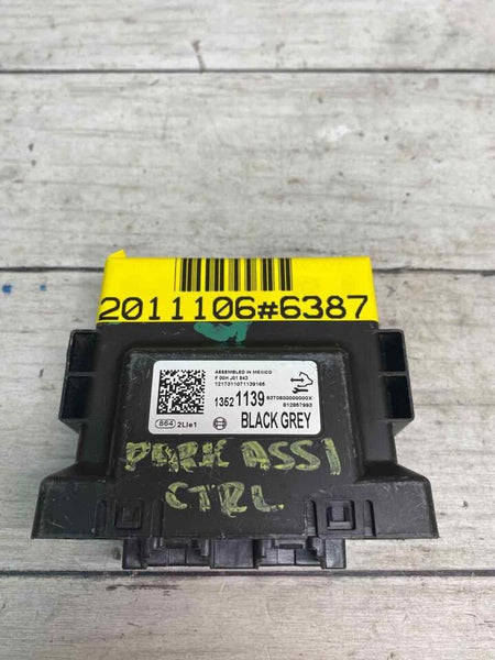 Chevrolet Equinox park assist control module 2018 unit assy OEM 13521139