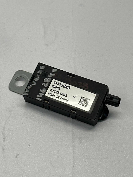 2018 TO 21 CHEVROLET TRAVERSE RADIO ANTENNA FM AMPLIFIER CONTROL MODULE OEM 84333043