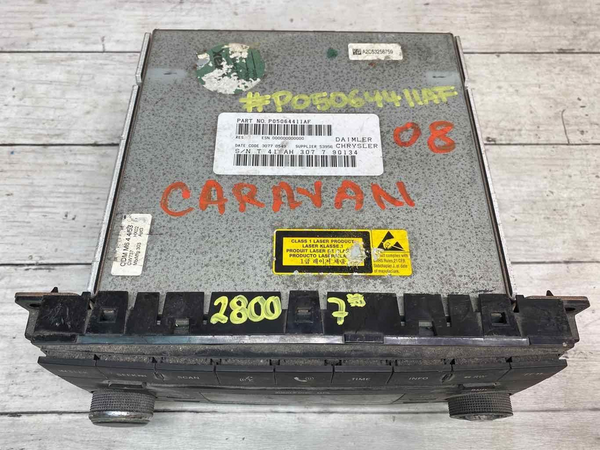 Receptor de radio Dodge Caravan 2008-2010 sin satélite OEM 05064411AF