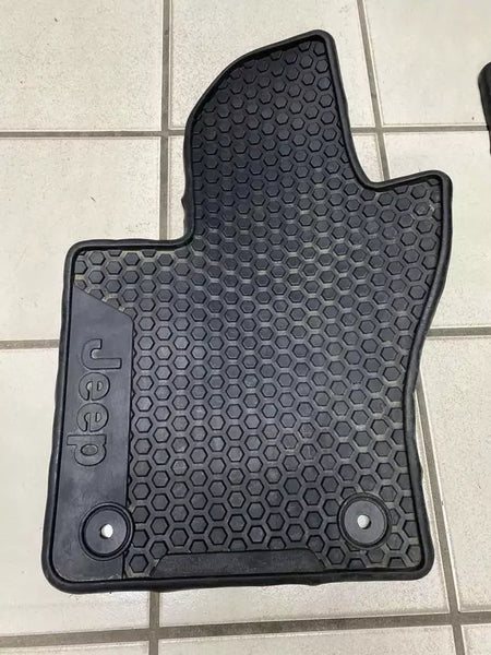 2016 JEEP RENEGADE FLOOR MATS PLASTIC WEATHER MATS COMPLETE SET ASSY OEM 735634930