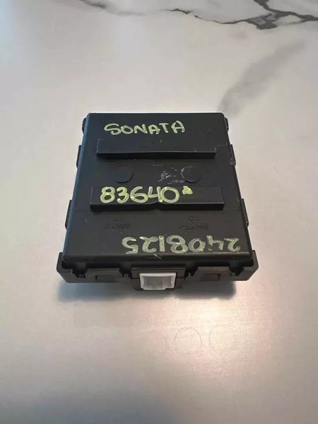 16 17 18 19 HYUNDAI SONATA CONTROL DE SUSPENSIÓN UNIDAD DE CONTROL DE SUSPENSIÓN OEM 95800C2100