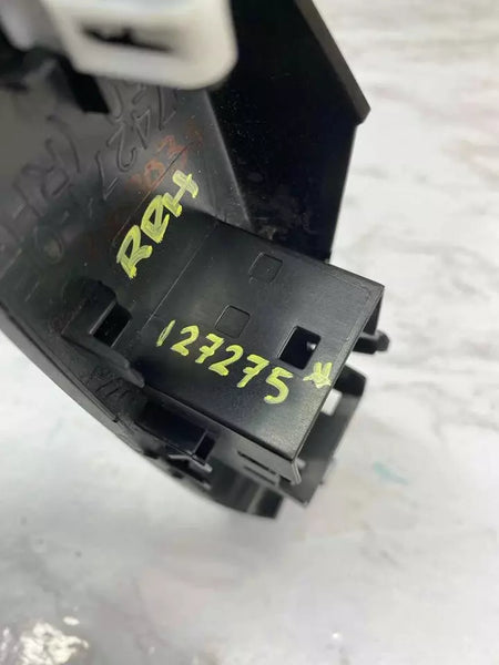 14 15 16 17 18 19 TOYOTA HIGHLANDER INTERRUPTOR DE VENTANILLA TRASERO DERECHO MOLDURA NEGRA OEM 742710E