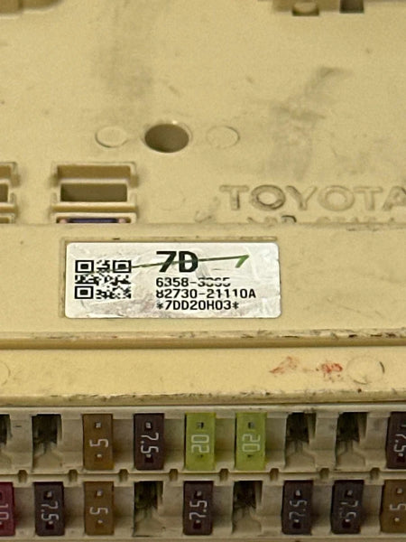 2014 SCION TC JUNCTION BOX JUNCTION FUSE RELAY BLOCK BOX ASSEMBLY OEM 63583005