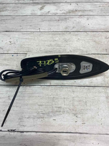 Antena de radio para Honda Civic FM 17-21, techo tipo aleta de tiburón, color blanco, NH788PX, OEM 39150TBAA01