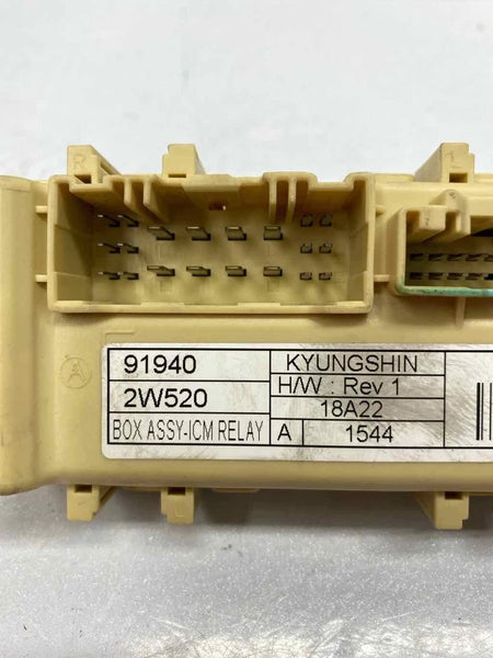2018 HYUNDAI SANTA FE JUNCTION BOX FUSE RELAY CABIN BLOCK BOX OEM 919402W520T02
