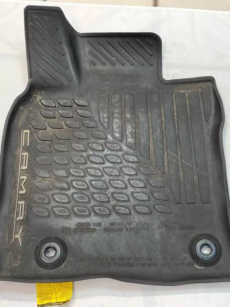 Toyota Camry floor mats 2018 plastic complete set assy black OEM