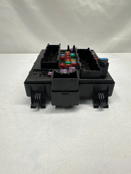 2020 CHEVROLET TRAVERSE JUNCTION BOX FUSE RELAY BLOCK BOX ASSEMBLY OEM 84604297