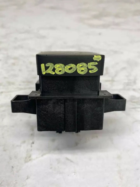 21 22 23 24 25 INTERRUPTOR DE CONTROL DEL FRENO DE ESTACIONAMIENTO DE EMERGENCIA FORD BRONCO SPORT OEM LB5T2B623AAW