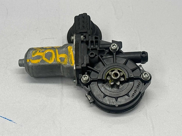 2009 TO 2019 TOYOTA COROLLA WINDOW MOTOR FRONT RIGHT SIDE SEDAN OEM 7811006070