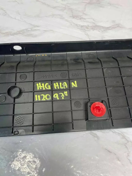 20 21 22 TOYOTA HIGHLANDER TAPA DEL MALETERO CUBIERTA DE MOLDURA DE LA TAPA DEL MALETERO OEM 748650E040