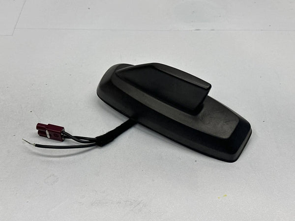 16 TO 19 CHEVY SILVERADO 1500 RADIO ANTENNA FM ROOF ASSY OEM 84346784 8555 BLACK