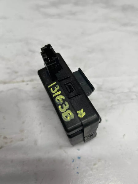 2018 19 20 21 22 23 CHEVROLET EQUINOX THEFT DETERRENT THEFT MODULE LOCKING UNIT OEM 13595510