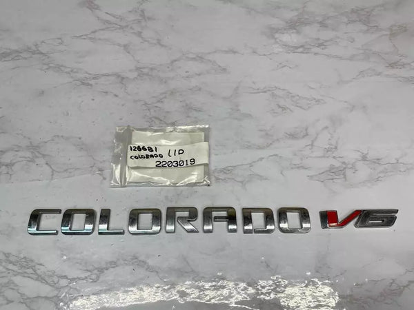 Emblema del portón trasero del Chevy Colorado 2018, emblema con letras de Colorado, adorno OEM