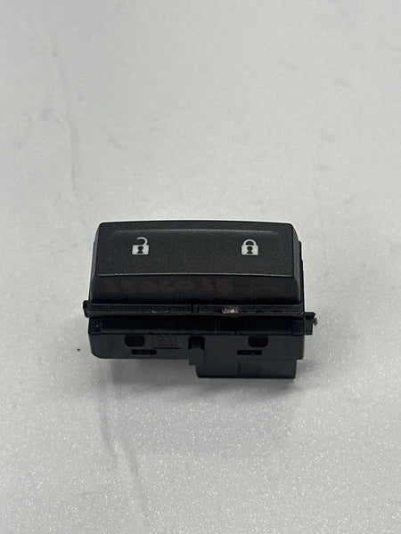 2019 TO 2023 CHEVY SILVERADO 1500 DOOR LOCK SWITCH FRONT DRIVER SIDE OEM 22901816