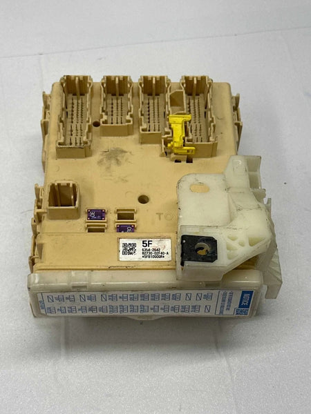 2014 TOYOTA COROLLA JUNCTION BOX CABIN RELAY FUSE BLOCK BOX ASSY OEM 63582642