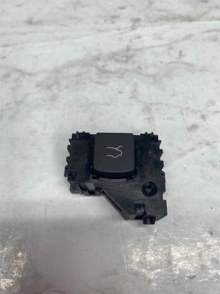 2020 ALFA ROMEO GIULIA DECK TRUNK LID RELEASE OPEN SWITCH ASSY OEM 01561143450