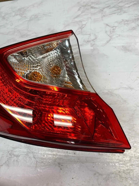 2018 TO 2023 TOYOTA CHR TAIL LIGHT LEFT SIDE QUARTER PANEL ASSY OEM 81561F4021