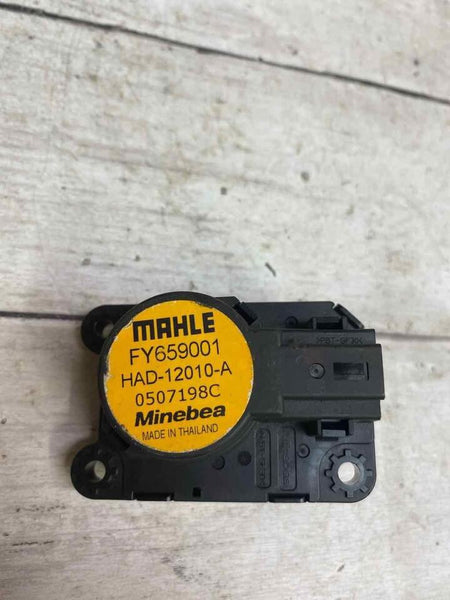 Chevrolet Traverse air flap from 2016 to 2021 servo actuator OEM 0507198C