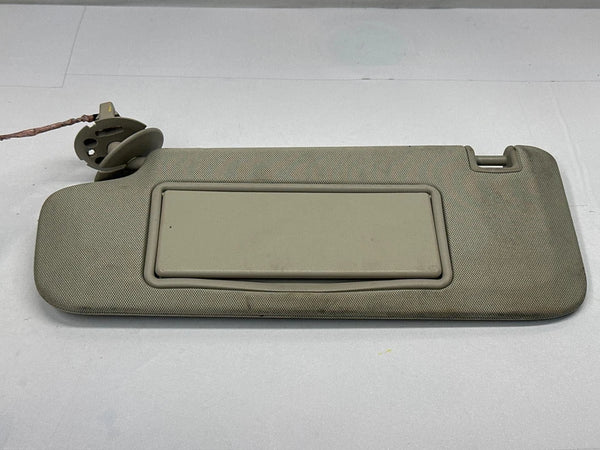 2016 TO 2020 BUICK ENVISION SUN VISOR LEFT DRIVER SIDE ASSY OEM 23407476 WITH LIGHT