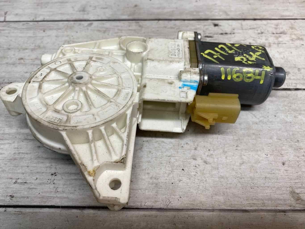 2009 2020 RH DODGE JOURNEY POWER WINDOW MOTOR REAR RIGHT OEM 68209824AA