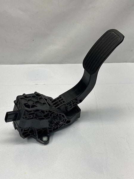 2020 TOYOTA COROLLA ACCELERATOR PEDAL PEDAL ASSEMBLY 2.0L OEM 7811012100